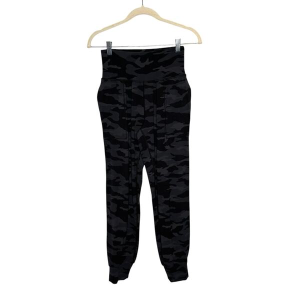 Athleta Salutation Camo Jogger High Rise - Picture 2 of 9